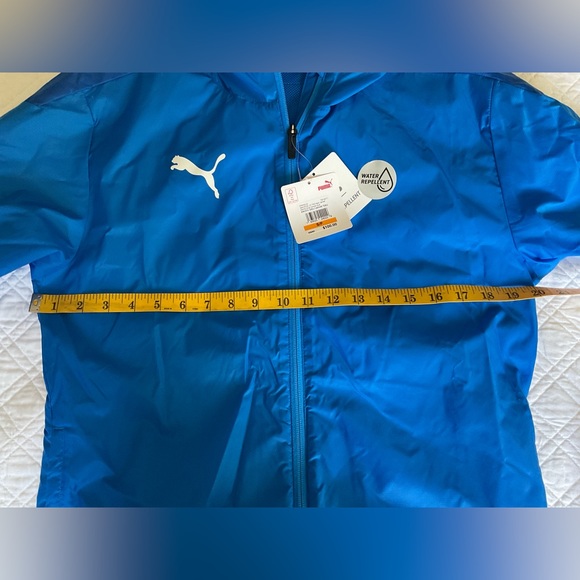 Men’s small (or women’s medium) Puma water repellent jacket. NWT - Picture 5 of 7